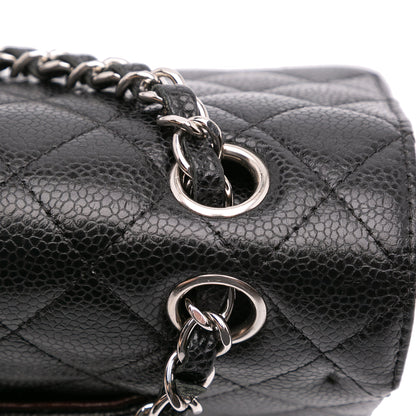 Chanel Medium Classic Caviar Double Flap Black
