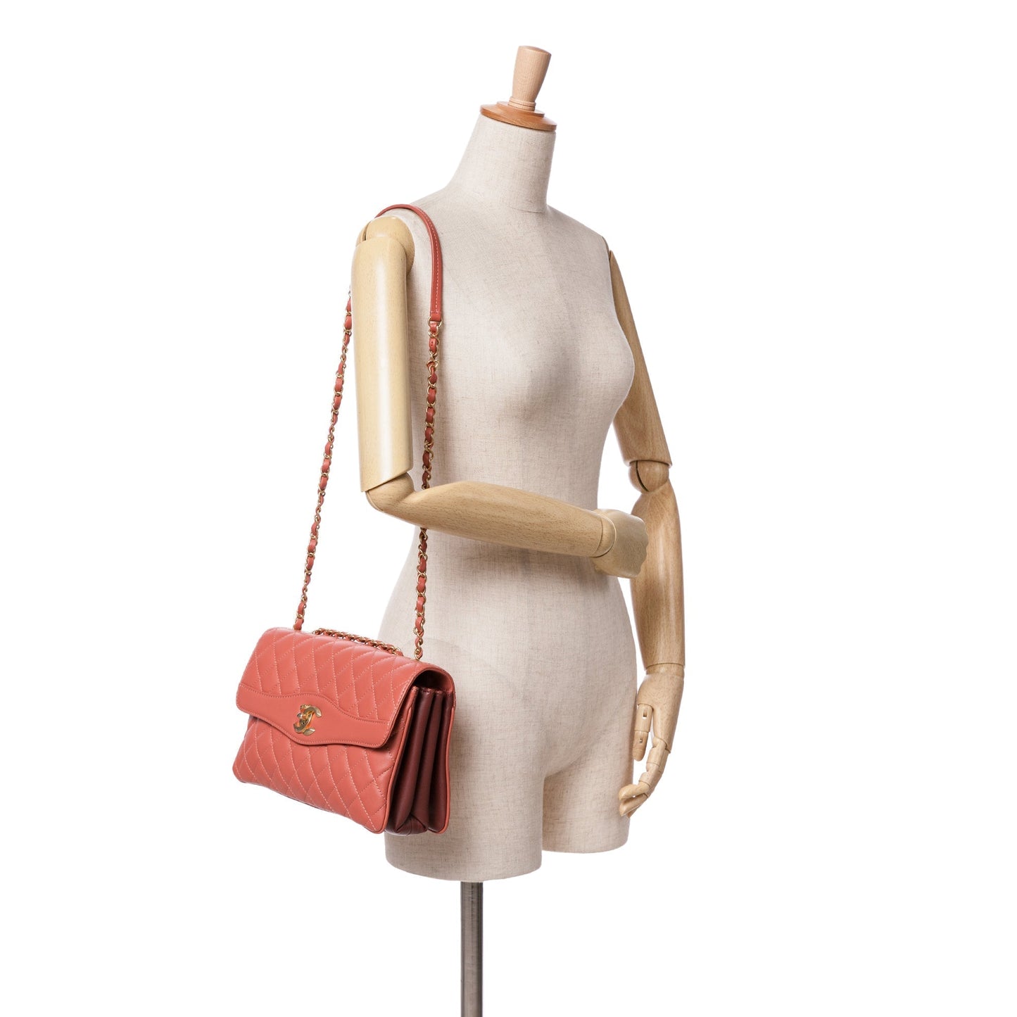 Chanel Large Quilted Lambskin Daily Companion Flap Pink