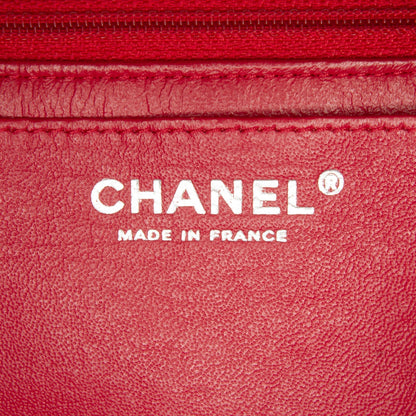 Chanel Maxi Classic Lambskin Single Flap Red