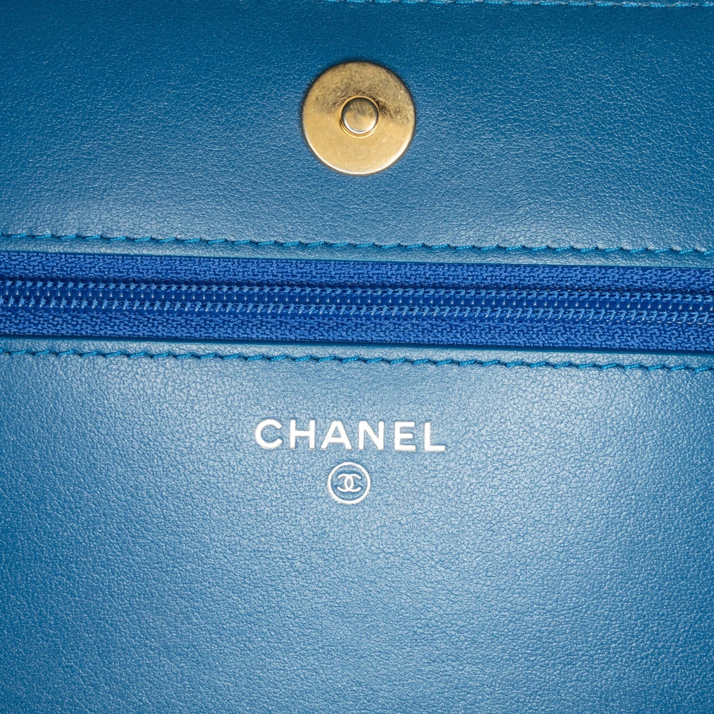 Chanel Chevron Aged Metallic Calfskin Gabrielle Wallet On Chain Blue
