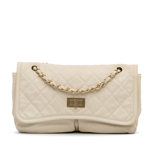 Chanel Natural Beauty Split Pocket White