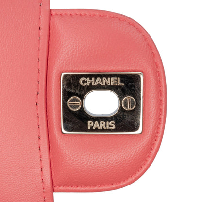 Chanel Medium Classic Chevron Lambskin Double Flap Red