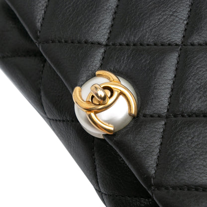 Chanel Quilted Calfskin Pearl CC Accordion Flap Black
