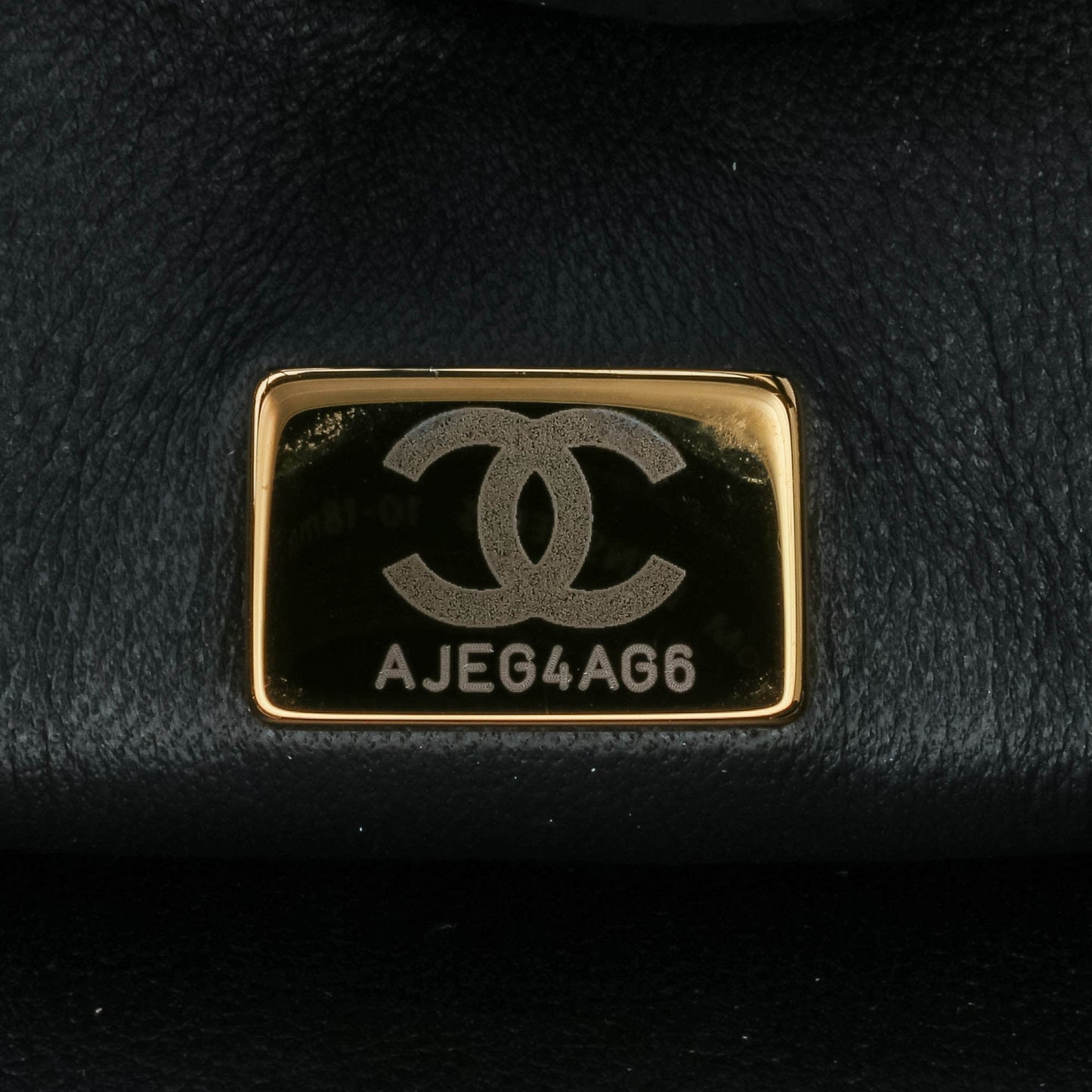 Chanel Métiers d'Art CC Quilted Lambskin Box Top Handle Satchel Black