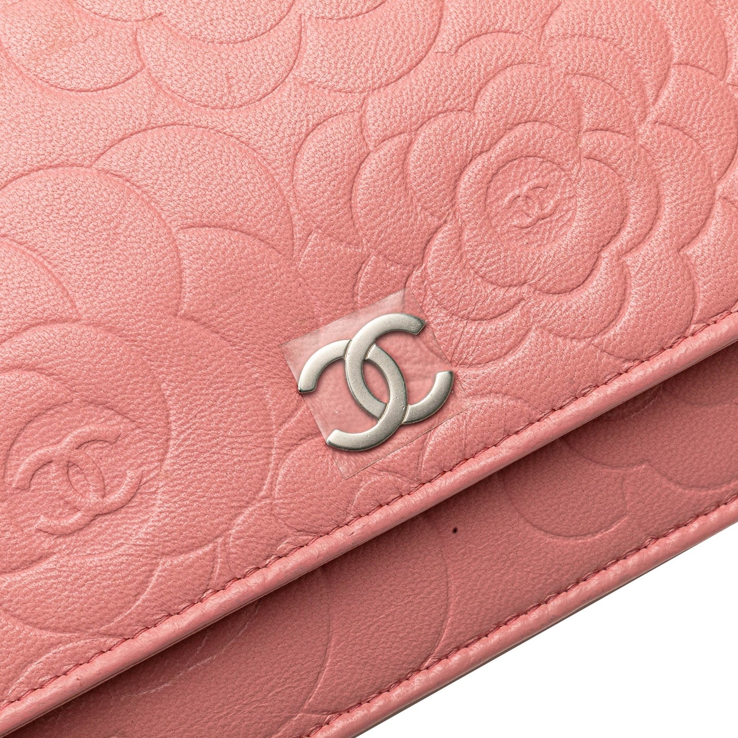 Chanel Embossed Lambskin Camellia Wallet On Chain Pink