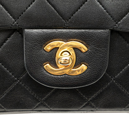 Chanel Medium Classic Lambskin Double Flap Black